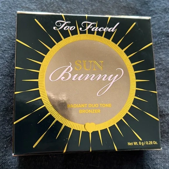 Too Faced Sun Bunny Bronzer - California Glow - Picture 5 of 5